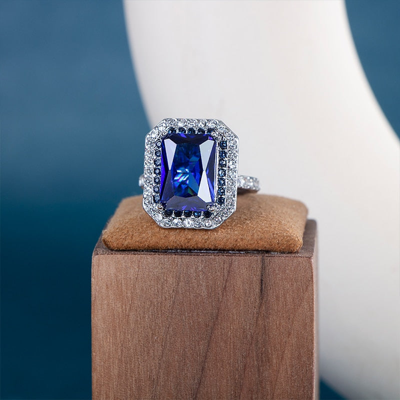 blue sapphire, sapphire colors, blue sapphire colors, sapphire gem stone, natural sapphire stone, blue sapphire jewelers,