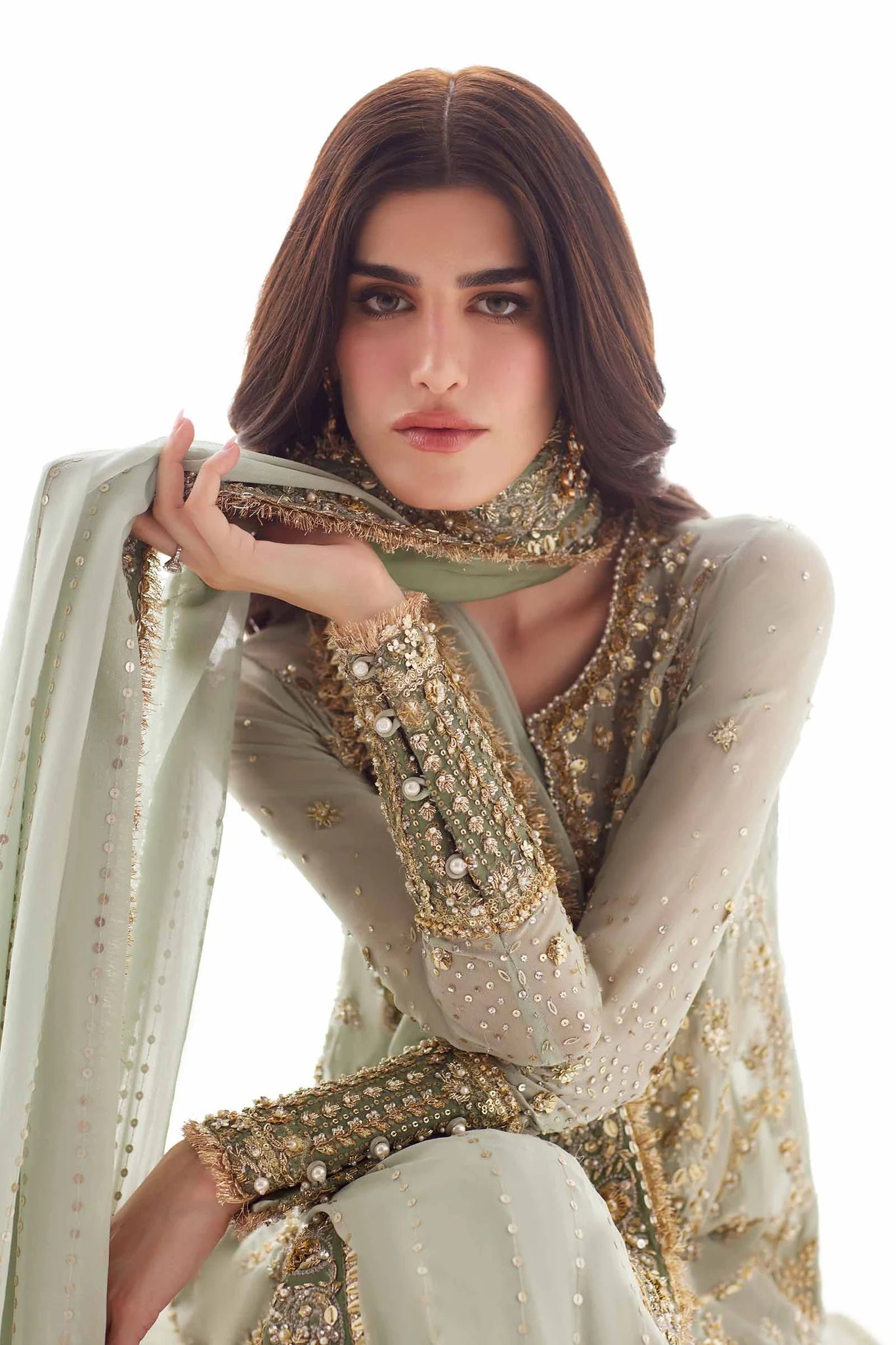VÉRONIQUE Latest Luxury Wedding Dress