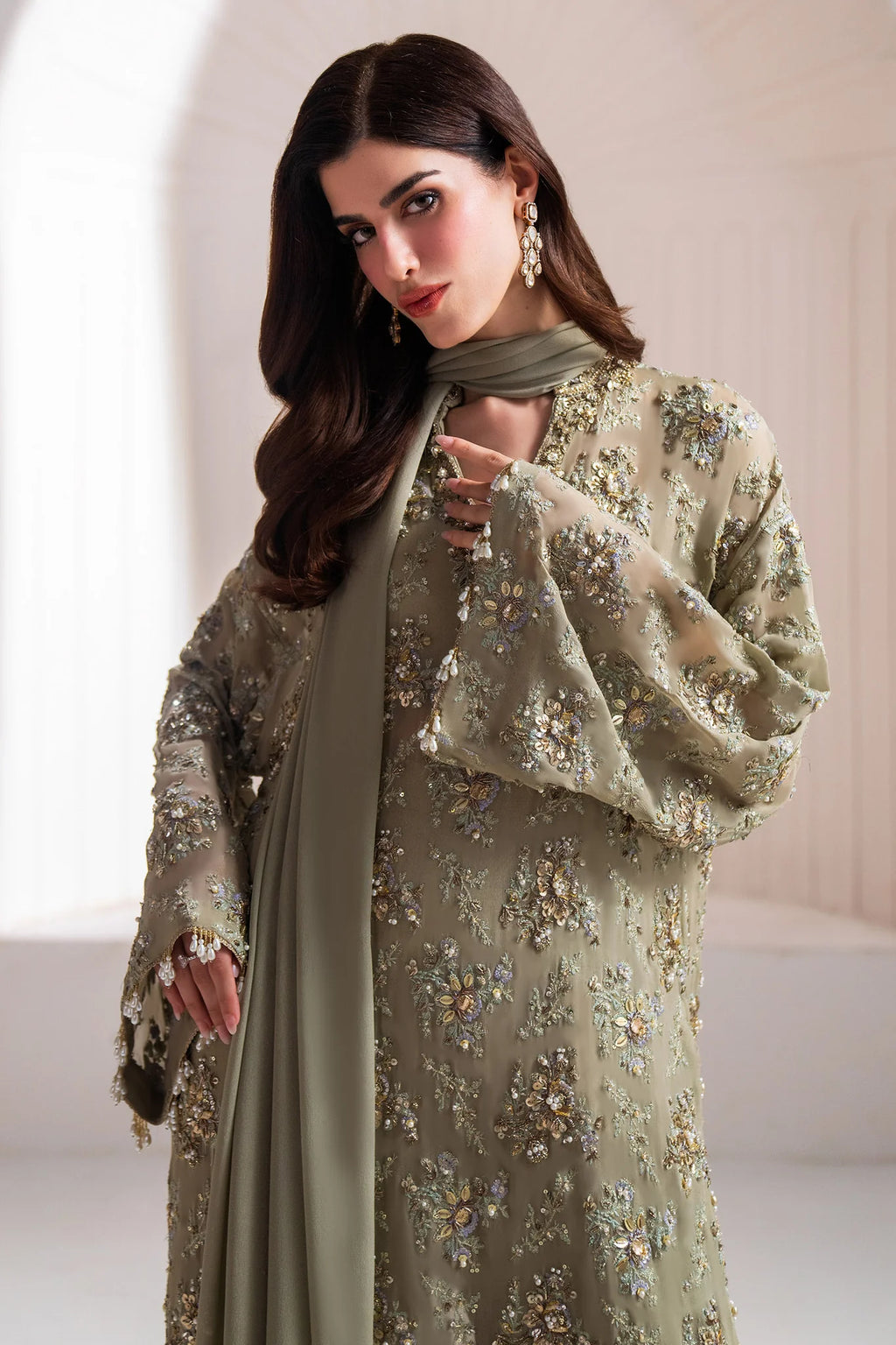 CLARTÉ Special Wedding Dress For Luxury lifestyle