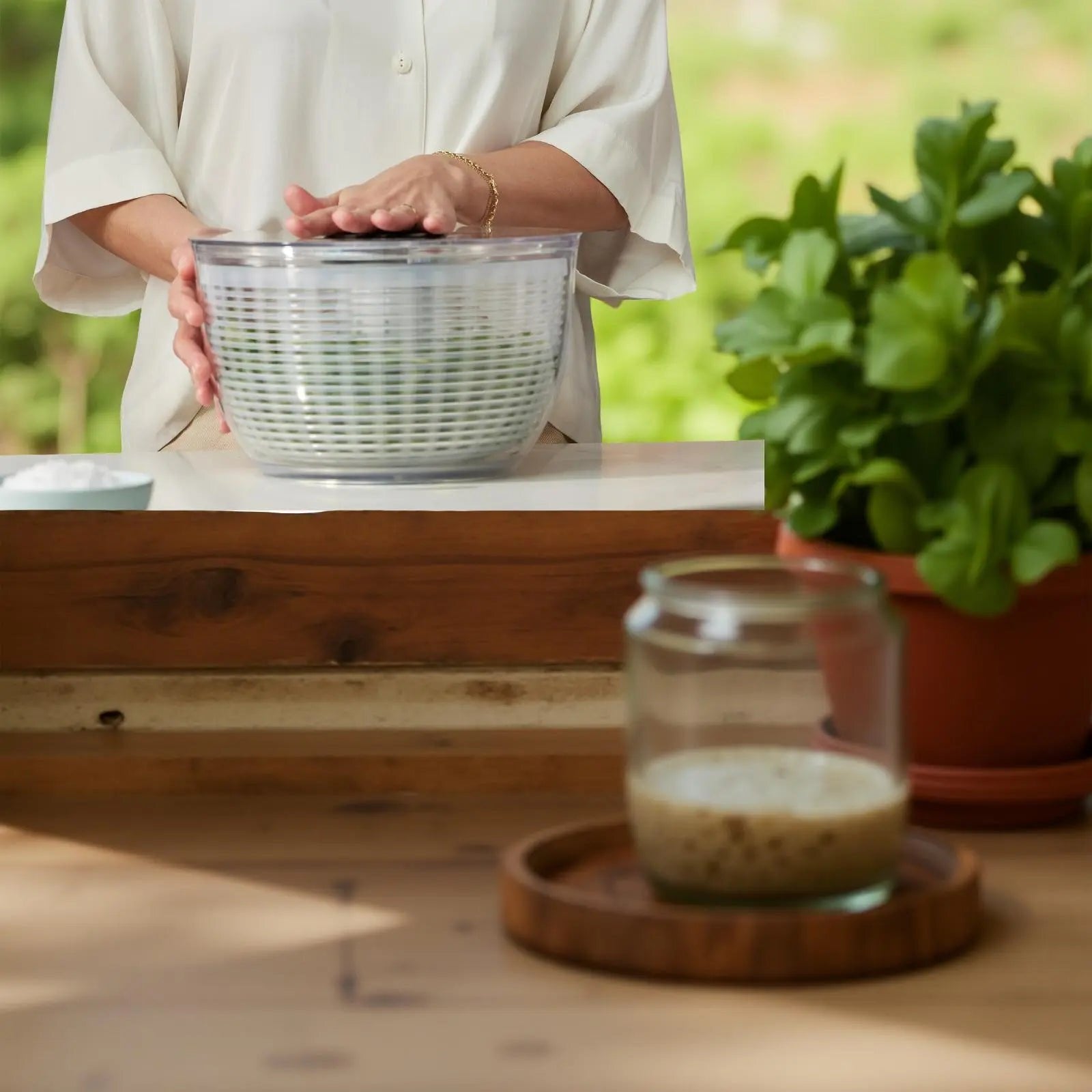 Good Grips Large Salad Spinner (6.22 Qt.) Stylish Gift Decor