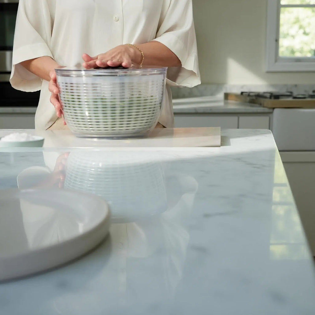 Good Grips Large Salad Spinner (6.22 Qt.) Stylish Gift Decor